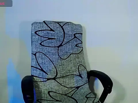 Hannah Kiim online show from September 25, 2025, 6:22 pm