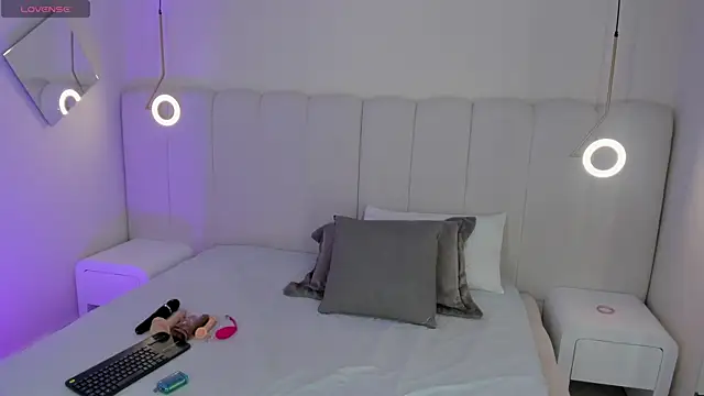 riri candy online show from October 1, 2025, 3:56 am