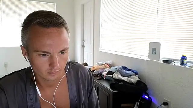TheDaddy005 online show from May 30, 2026, 4:59 pm