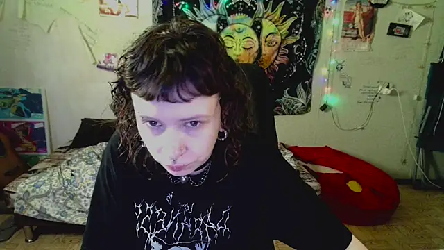 Snapshot of Lil_foxxx chatting on July 19, 2026, 11:36 am Lil foxxx online show from July 19, 2026, 11:36 am