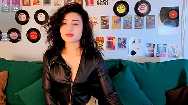 Maya Rogerss online show from July 28, 2026, 2:57 pm