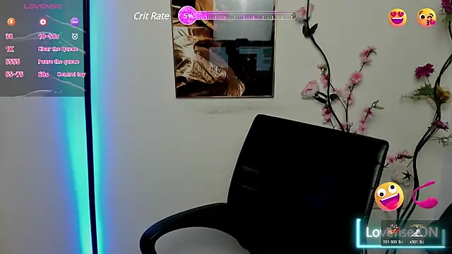 Snapshot of emma_luv777 chatting on March 12, 2025, 5:35 am emma luv777 online show from March 12, 2025, 5:35 am