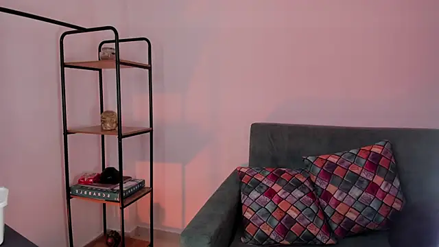 FireTheGun  online show from September 8, 2025, 9:14 pm