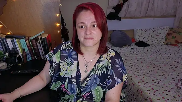 ValkaBlue online show from October 8, 2025, 2:53 am