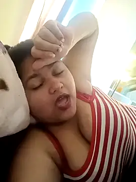 Snapshot of Strip-Couples chatting on March 15, 2025, 4:46 am Strip-Couples online show from March 15, 2025, 4:46 am