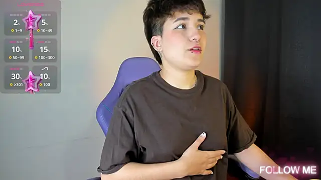 emma cute7 online show from September 11, 2025, 2:22 am