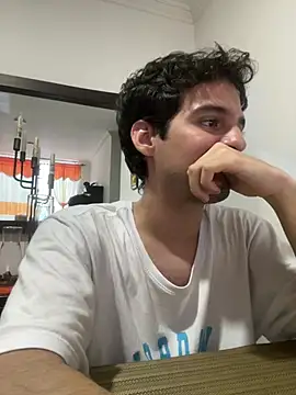 Thiagobb7 online show from January 15, 2026, 10:02 pm