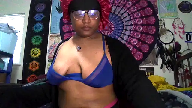 GardeniaFields online show from March 9, 2026, 10:25 pm