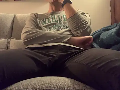 Snapshot of Simon_76 chatting on October 5, 2025, 8:07 pm Simon 76 online show from October 5, 2025, 8:07 pm