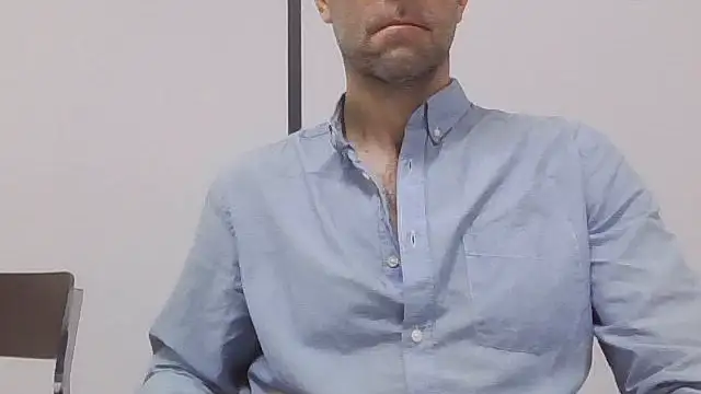 Snapshot of Simon_76 chatting on November 28, 2025, 10:40 am Simon 76 online show from November 28, 2025, 10:40 am