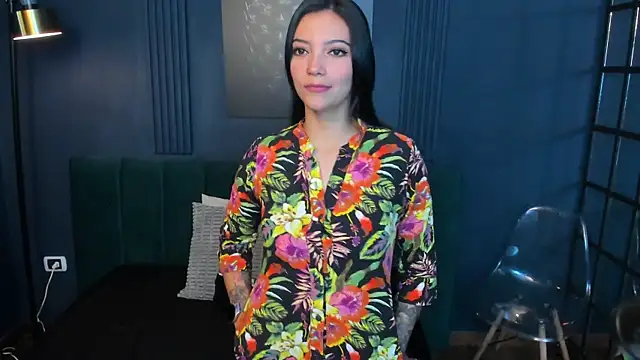 Snapshot of roxy_hell chatting on January 17, 2026, 12:43 pm roxy hell online show from January 17, 2026, 12:43 pm