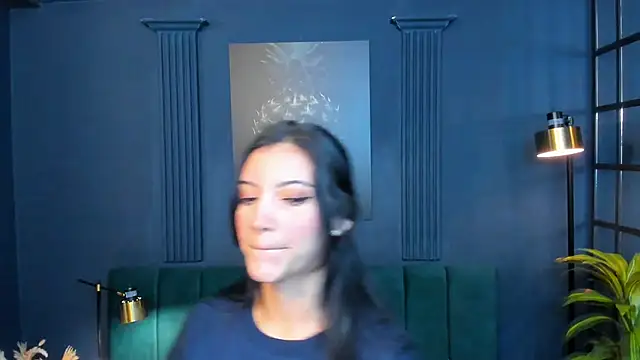 Snapshot of roxy_hell chatting on February 3, 2026, 1:05 pm roxy hell online show from February 3, 2026, 1:05 pm