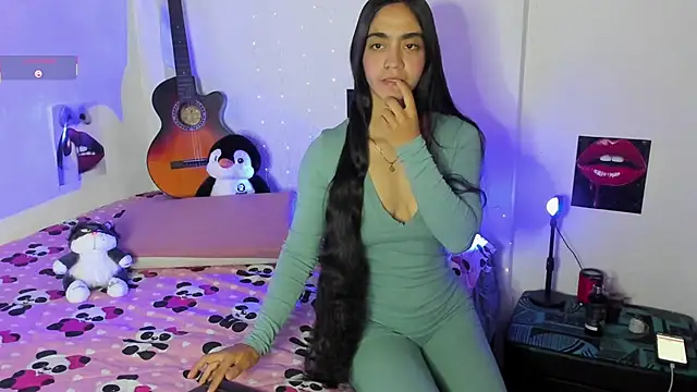 lizeth sweet online show from October 3, 2025, 1:13 am