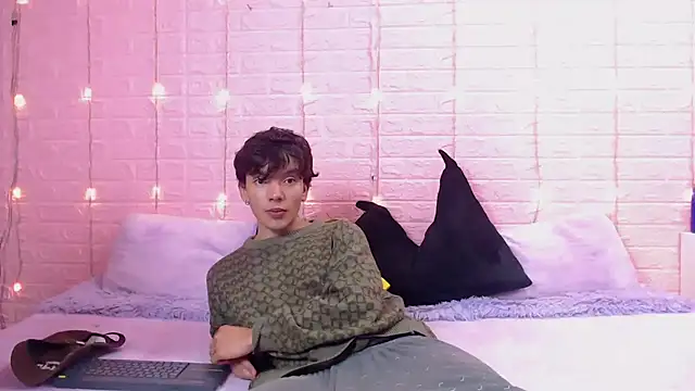 Snapshot of wet_valery chatting on February 26, 2026, 7:13 pm wet valery online show from February 26, 2026, 7:13 pm