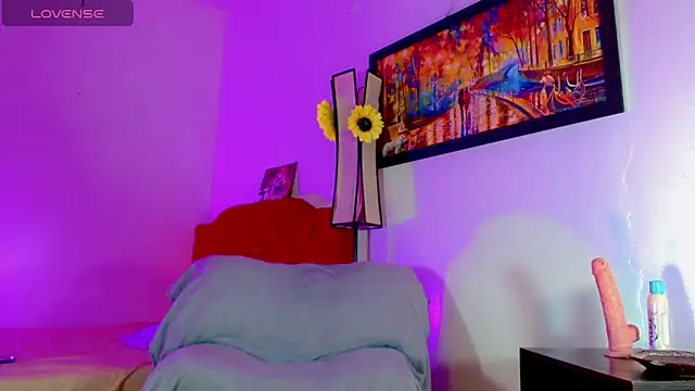 Snapshot of alexsandra_kiss chatting on April 5, 2026, 11:18 am alexsandra kiss online show from April 5, 2026, 11:18 am