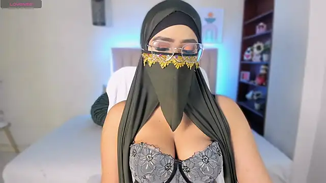 Sasha Anaan online show from October 14, 2025, 8:59 am