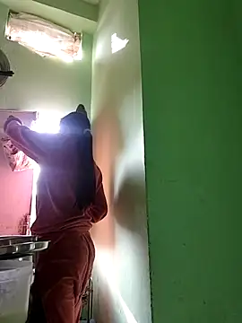 Hotty-Nidhi online show from December 20, 2025, 4:08 am