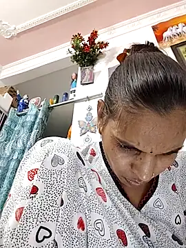Hotty-Nidhi online show from July 20, 2026, 1:24 pm
