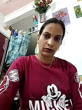 Hotty-Nidhi online show from July 27, 2026, 3:52 pm