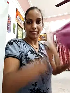Hotty-Nidhi online show from July 28, 2026, 4:19 am