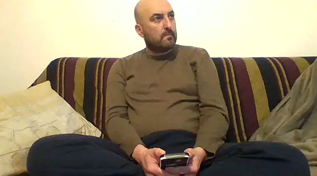 maxxxio12 online show from March 15, 2025, 8:21 pm