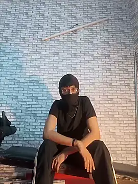 goluaryan online show from November 12, 2025, 5:57 pm