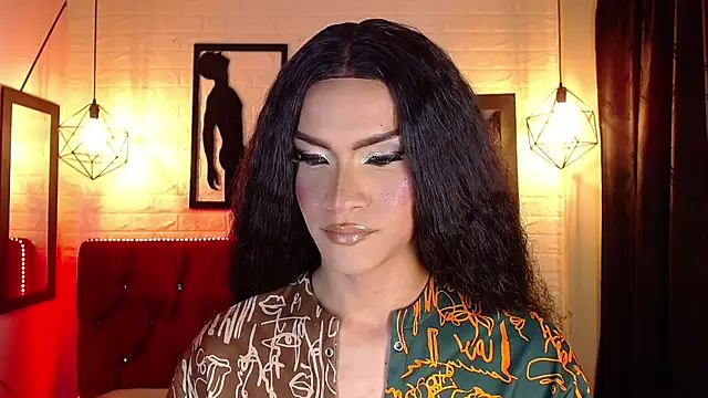 agatha rodriguez online show from December 2, 2025, 1:50 pm