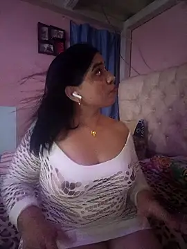 Snapshot of L_ucero chatting on March 14, 2025, 1:37 am L ucero online show from March 14, 2025, 1:37 am