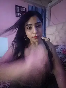 Snapshot of L_ucero chatting on March 23, 2025, 7:20 am L ucero online show from March 23, 2025, 7:20 am