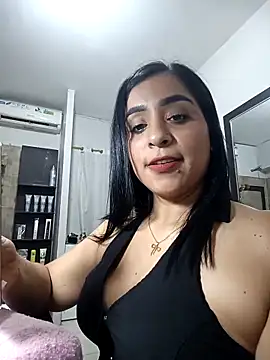 Snapshot of L_ucero chatting on September 20, 2025, 7:26 pm L ucero online show from September 20, 2025, 7:26 pm