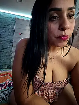 Snapshot of L_ucero chatting on September 23, 2025, 9:18 pm L ucero online show from September 23, 2025, 9:18 pm