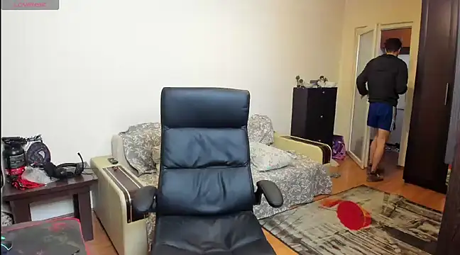 JustinPorno online show from March 20, 2025, 6:08 am