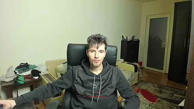 JustinPorno online show from September 17, 2025, 4:19 pm