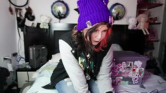 Devil And Princess online show from November 12, 2025, 1:50 am