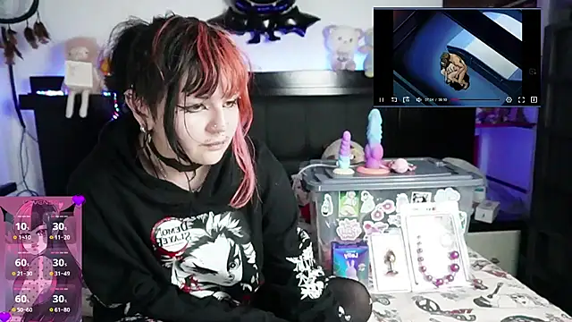 Snapshot of Devil_And_Princess chatting on April 4, 2026, 2:21 am Devil And Princess online show from April 4, 2026, 2:21 am