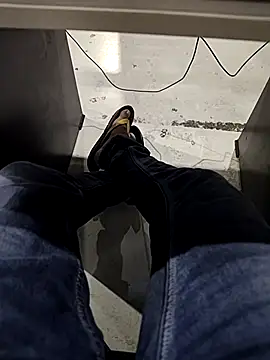 pmr1997 online show from March 20, 2025, 8:19 pm