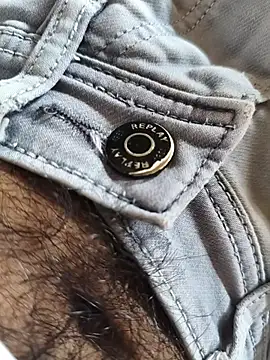 Snapshot of Mr_skywalker chatting on October 27, 2025, 5:33 am Mr skywalker online show from October 27, 2025, 5:33 am