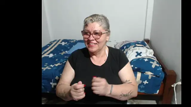 Olgahunder online show from February 22, 2026, 8:40 pm