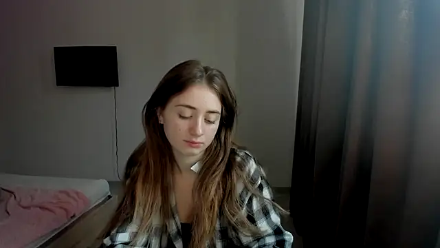 Snapshot of LilyHaart chatting on October 31, 2025, 5:08 am LilyHaart online show from October 31, 2025, 5:08 am