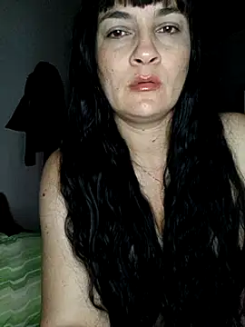 Snapshot of megan_milf79 chatting on March 21, 2025, 3:22 am megan milf79 online show from March 21, 2025, 3:22 am