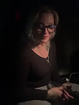 Curvy-Cleo online show from October 26, 2025, 10:36 pm