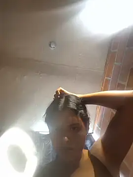 diablitaxhot online show from July 27, 2026, 9:33 pm
