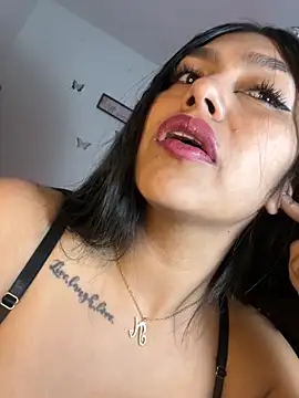 Snapshot of Tania_rendon chatting on September 27, 2025, 12:32 pm Tania rendon online show from September 27, 2025, 12:32 pm