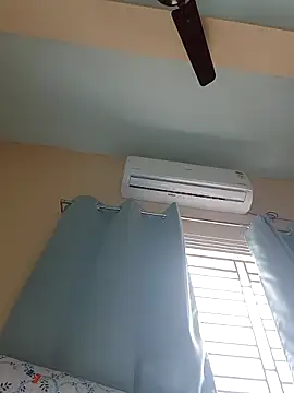 Arohi35 online show from March 28, 2026, 2:22 am