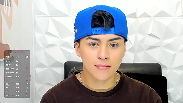 Snapshot of Sam_Daves chatting on November 11, 2025, 2:28 pm Sam Daves online show from November 11, 2025, 2:28 pm