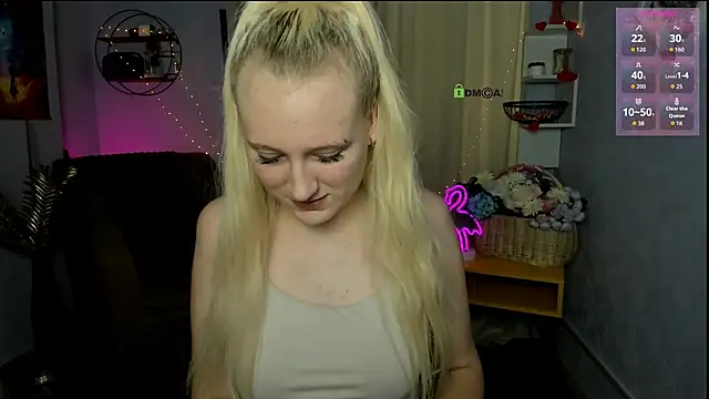 Snapshot of madam_uliis chatting on May 15, 2026, 12:34 pm madam uliis online show from May 15, 2026, 12:34 pm