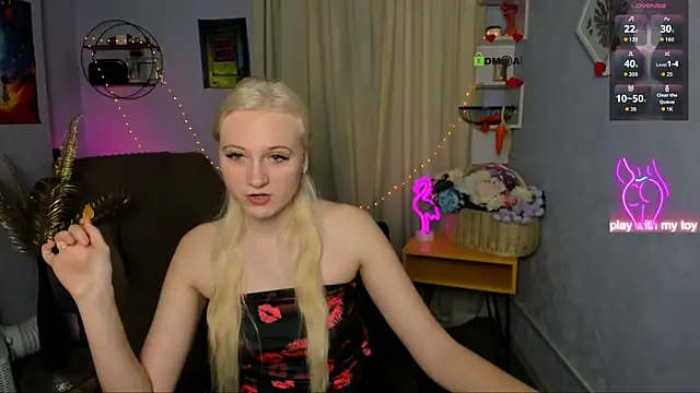 Snapshot of madam_uliis chatting on May 27, 2026, 8:55 am madam uliis online show from May 27, 2026, 8:55 am