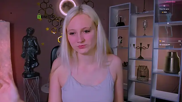 Snapshot of madam_uliis chatting on June 16, 2026, 1:58 pm madam uliis online show from June 16, 2026, 1:58 pm