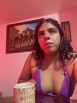 nicky andcamil online show from March 17, 2025, 2:23 pm