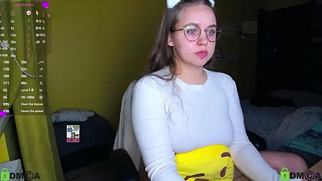 Snapshot of Lilysweet13 chatting on November 26, 2025, 7:26 pm Lilysweet13 online show from November 26, 2025, 7:26 pm